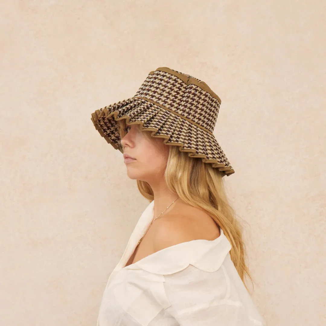 Kalimantan Island Capri Hat Midi